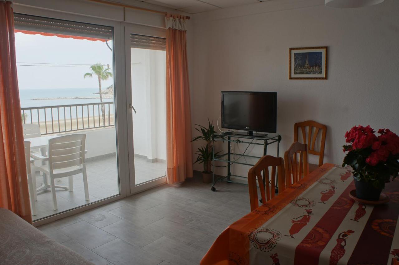 Apartamento Dos Dormitorios, Primera Linea Y Aire Acondicionado Peñíscola エクステリア 写真